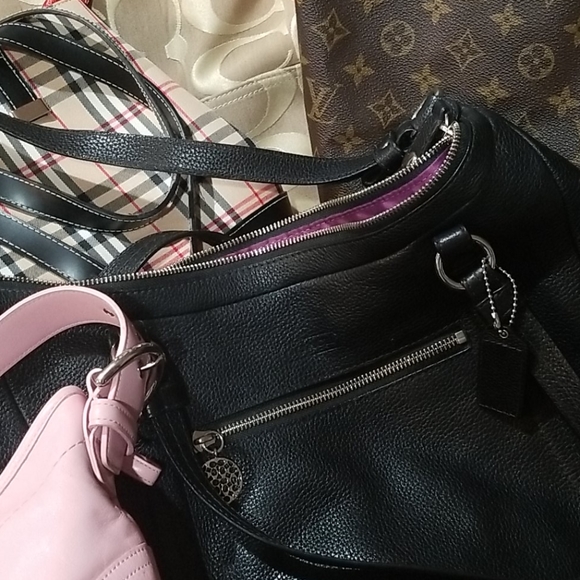 Meet your Posher, Jacqueline - Picture 1 of 1